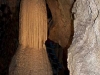 limestone-column-gardner-caves